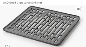 Non-stop sink mat for washing dishes.